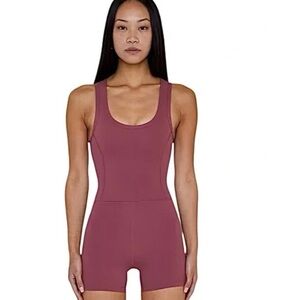 SET Active shorty suit in Mauve